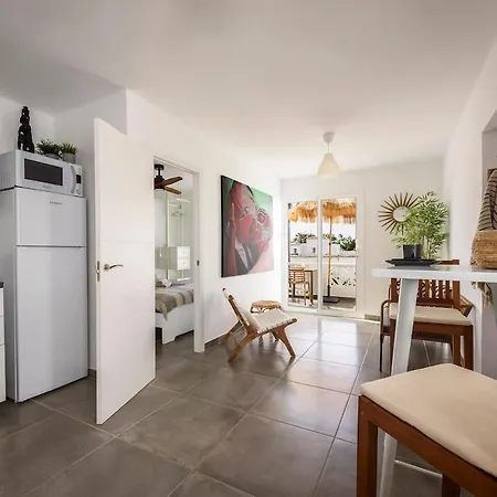 Sun Up Apartment
